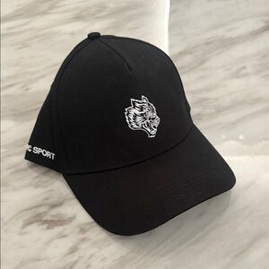 Darc Sport Black Cap with Embroidered Wolf Design